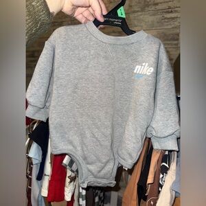 Nike Heather Gray Kids Sweatshirt Bubble